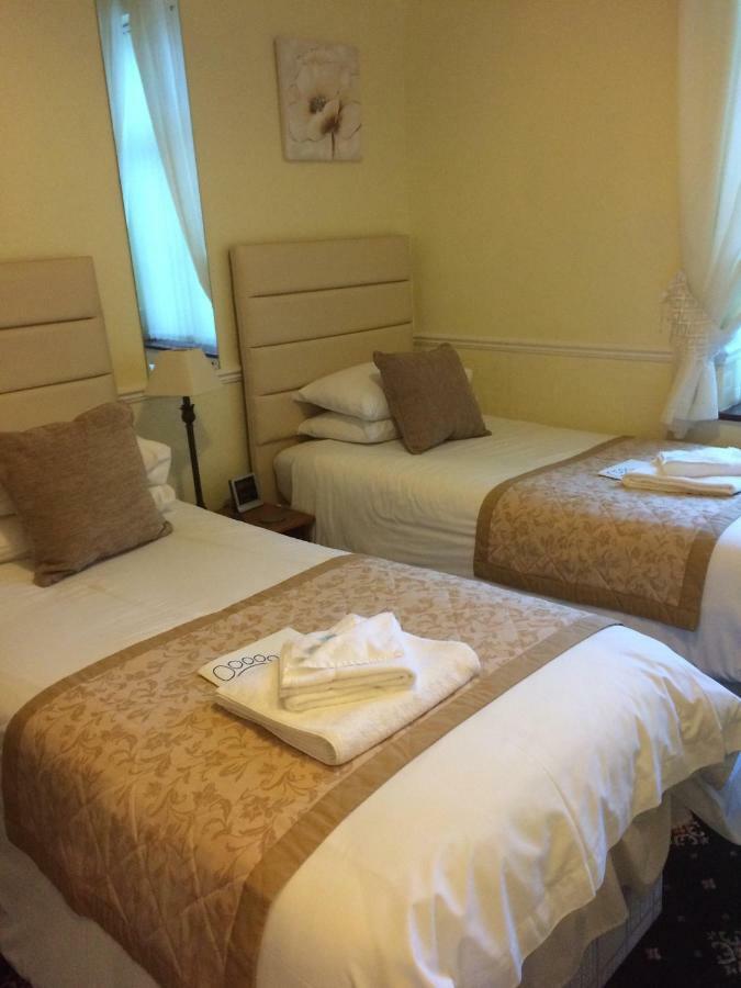 Southcombe Guesthouse Сідмут Екстер'єр фото